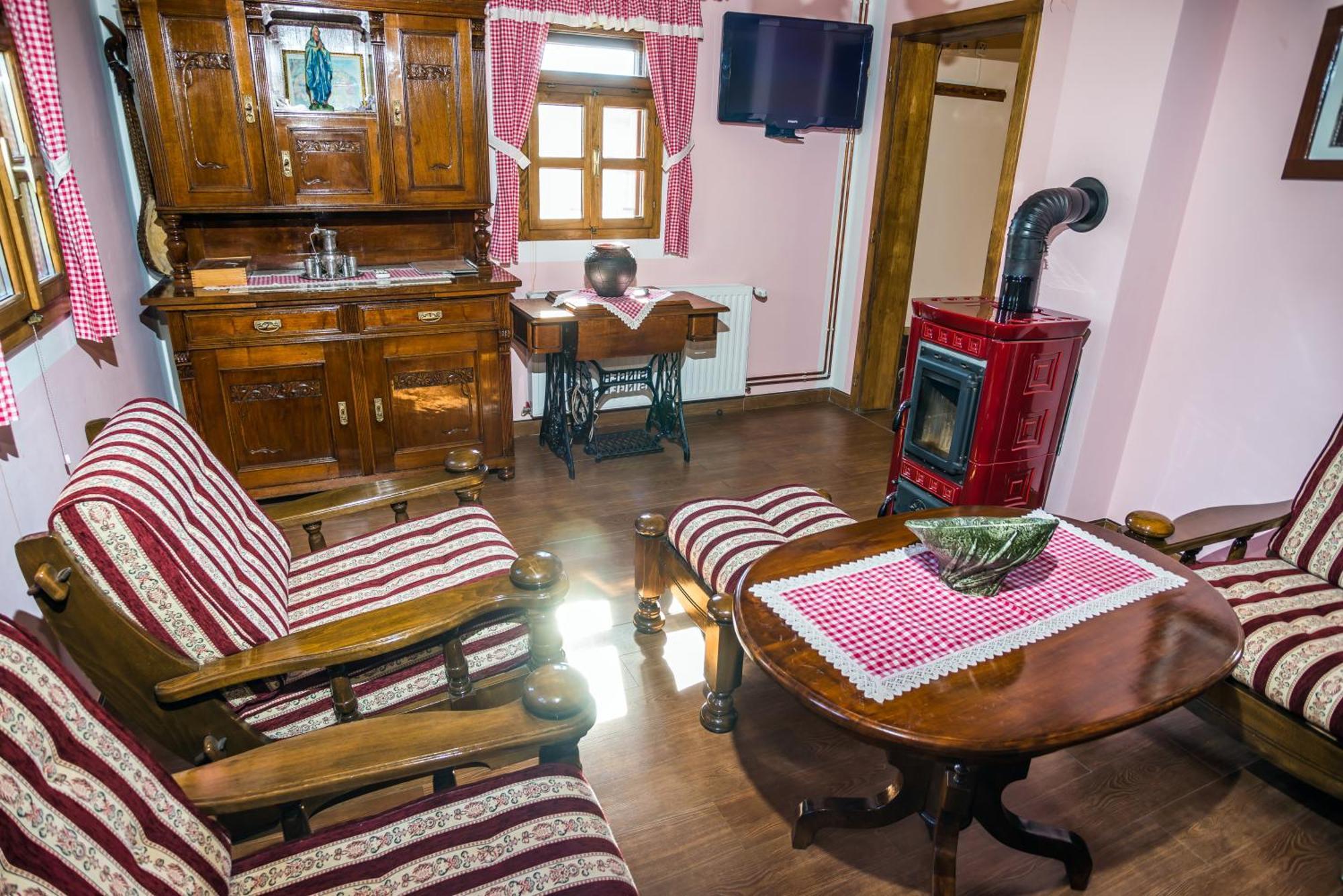 Moslavacka Prica Holiday Homes Mala Ludina Room photo